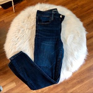 American Eagle Dark Wash High Rise Jegging